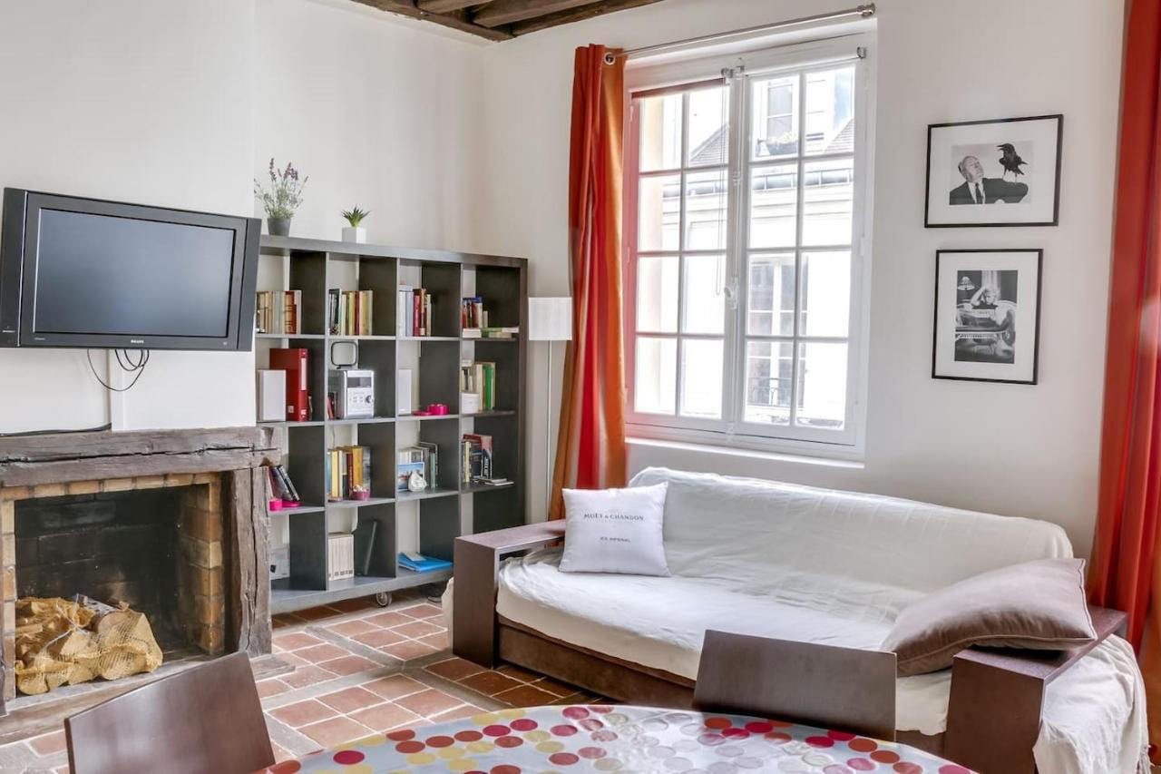 Unit 007 Marais Pompidou Apartment Paris Bagian luar foto